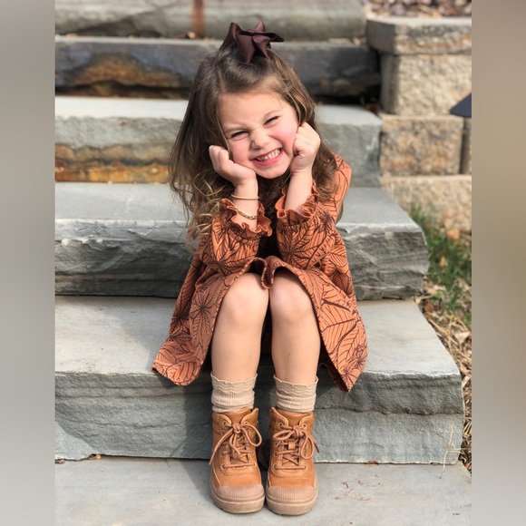 Meet your Posher, Sarah - Picture 4 of 5